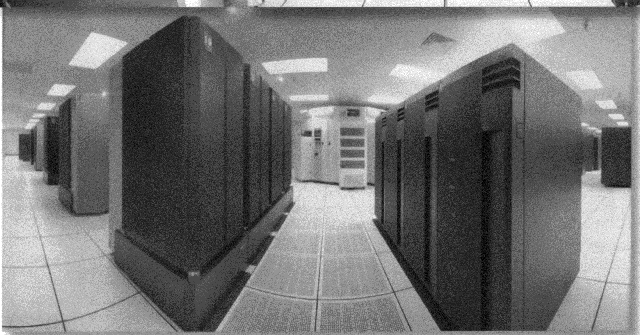 photo of NAVO supercomputer